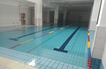 河南安阳龙骏中学室内恒温游泳馆
