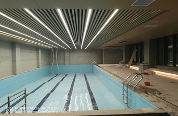 河南新乡市原阳县金盛佑府室内游泳馆